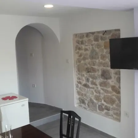 Apartment Porat *